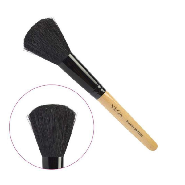 Vega Blush Brush With Wooden Handle Makeup Blush Brush Ev-19- AVT1020