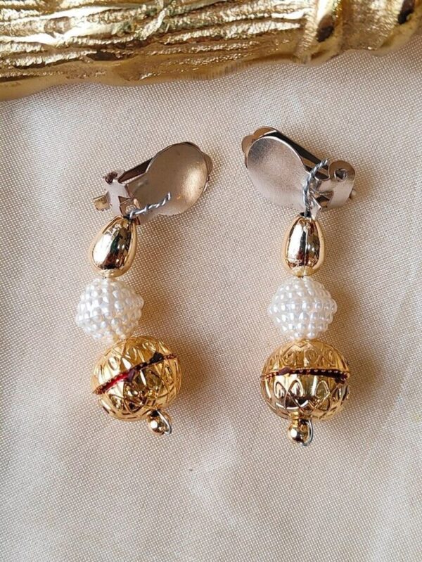 Kids Earring Clip With Moti Work - 4.5 x 0.5 cm- TBC1050 - Image 2