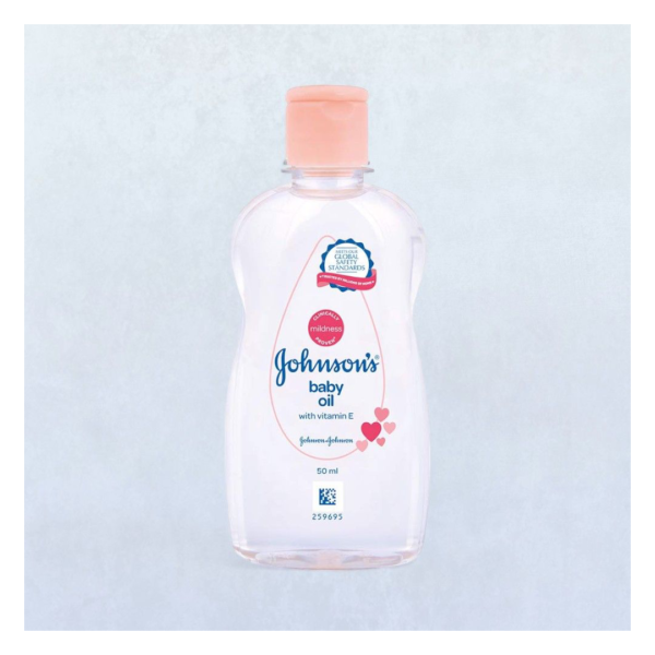 Johnson's Baby Oil with Vitamin- CZS1022